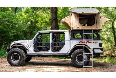 Jeep Roof Racks: The Key to Extra Space