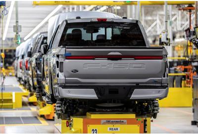Official: Ford DOUBLES F-150 Lightning Production