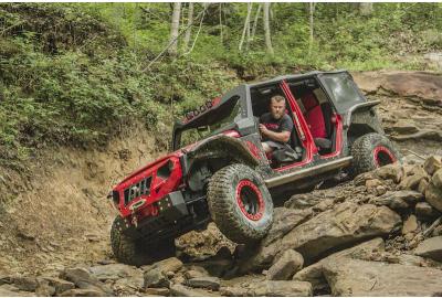  Here’s Why You Need to Outfit Your Jeep with Fenders and Flares