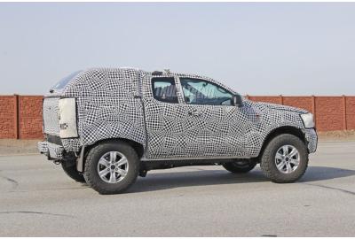SPIED: 2021 Ford Bronco and 2022 Ranger Raptor Mule