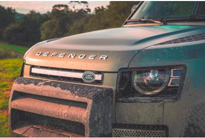 Desperate Land Rover Defender Buyers Won't Like This