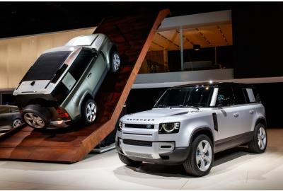 Oh Yes, A 500 HP Land Rover Defender SVR May Be Coming To Take On The Mercedes-AMG G63