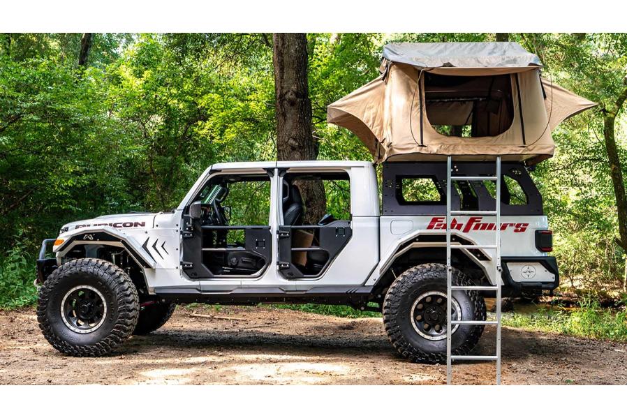 Jeep Roof Racks: The Key to Extra Space
