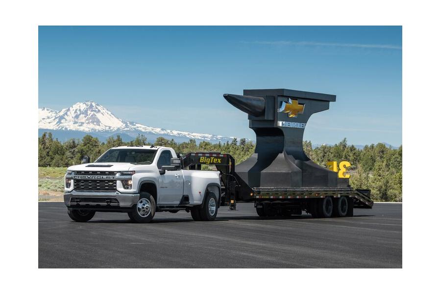 New Trucks That Tow 30,000 Pounds or More
