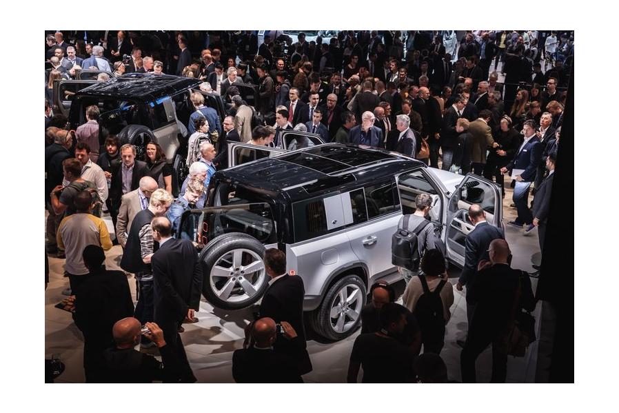 C/D Joins Land Rover Designers for an Analysis of the 2020 Defender