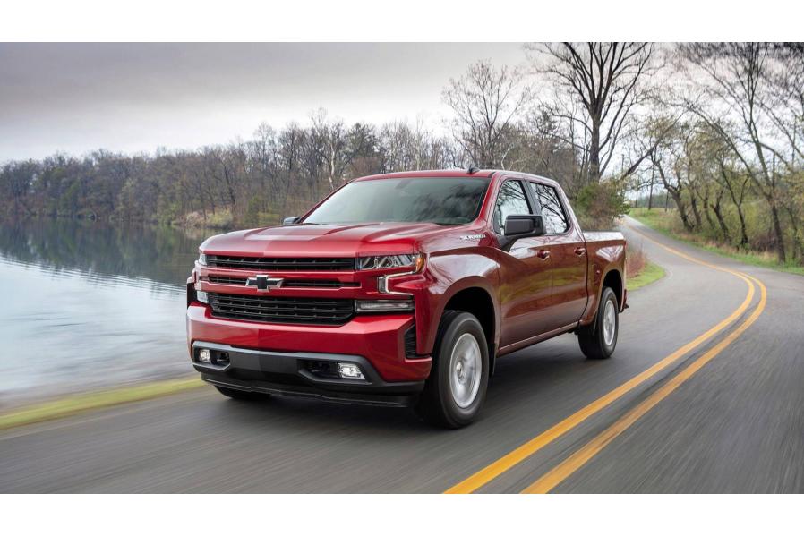 GM Delays Inline-Six Diesel For Trucks Until 2020MY