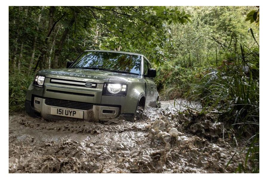 Land Rover Defender Hybrid Confirmed For USA