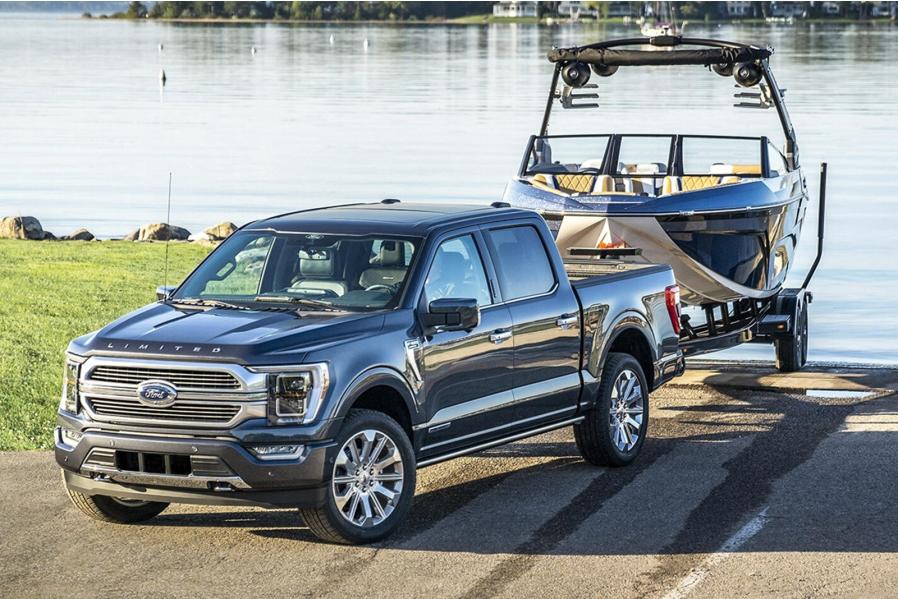 2021 Ford F-150 Crushes Rivals With Mega Towing And Payload Numbers
