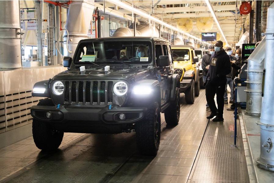 FCA Accuses General Motors Of Corporate Espionage