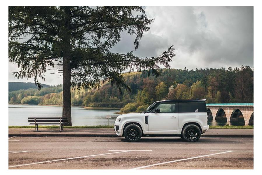 Land Rover Defender Transformed Into Luxury Urban SUV