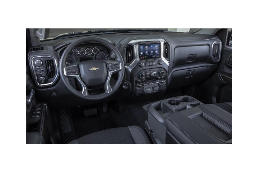 2019 Chevy Silverado 2.7L Four-Cylinder First Drive Review | Downsizing