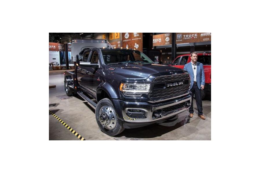 Heavy-Duty Trucks Reign at 2019 Chicago Auto Show
