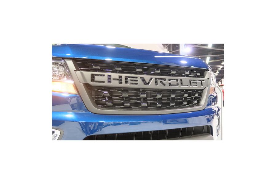 Chevrolet Spells It Out: 2019 Colorado Gets New Grille Option