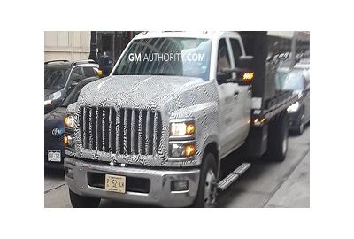 2019 Chevy Silverado 4500 & 5500 Medium Duty Truck Spied Ahed Of Unveiling
