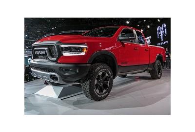 Pickup truck makers increasingly adding luxury features, amenities