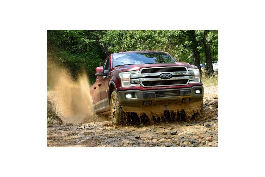 SUV Sales Are Booming. Why Are Ford's Slumping?