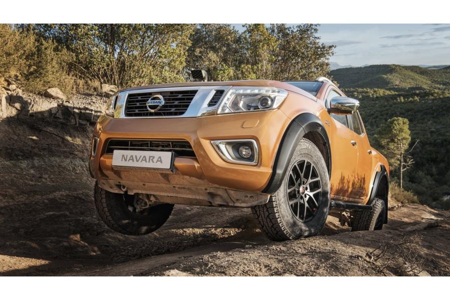 2018 Nissan Navara Off Roader AT32