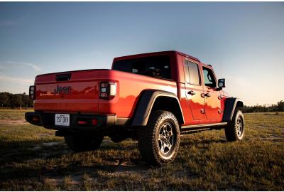 Jeep Gladiator Now Available With Awesome Half Doors