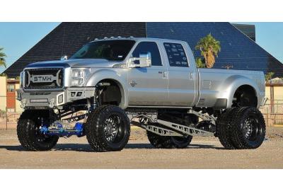 15 Sick Photos Of Custom Ford F-450s