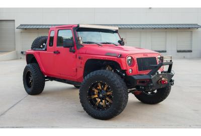 1,200-HP Hemi-Powered Jeep Wrangler Is A $100,000 Truck