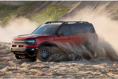 Jeep Has A Ford Bronco Sport Problem