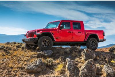 Don't Expect To See The Electric Jeep Gladiator Anytime Soon