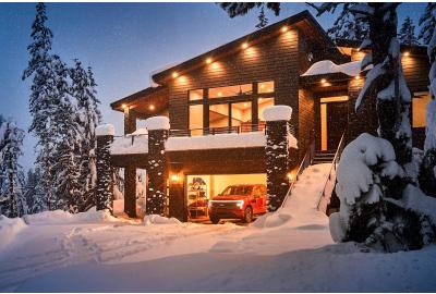 Ford F-150 Lightning Can Power Your Home For Ten Days