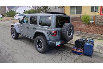 2020 Jeep Wrangler Luggage Test | How much can you bring to the Rubicon?