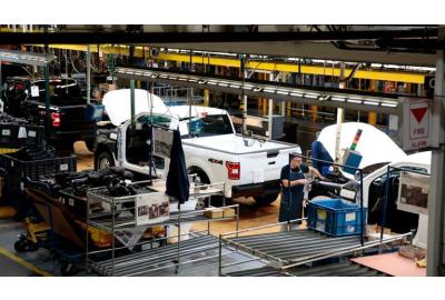 Michigan Governor Clears Path for Automakers to Restart Production