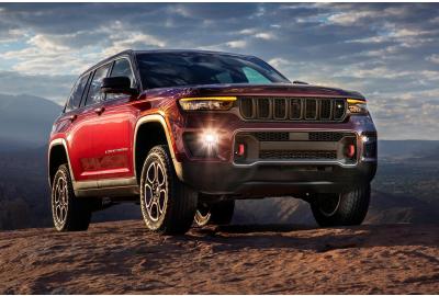 Jeep Scores Epic Own Goal, Leaks New Grand Cherokee Pricing