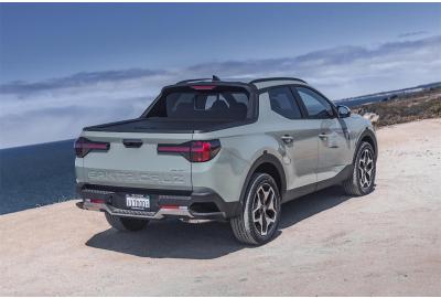 Hyundai Santa Cruz Outsells Corvette As America's Fastest-Selling Car