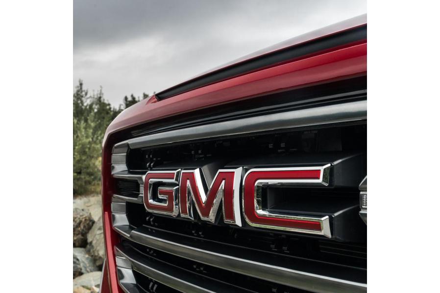 GMC Confirms Second Electric Pickup to Accompany Hummer EV