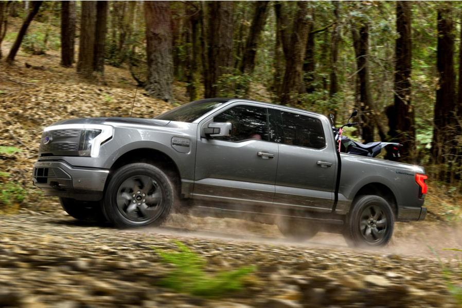 Ford Has BIG Plans For F-150 Lightning Owners