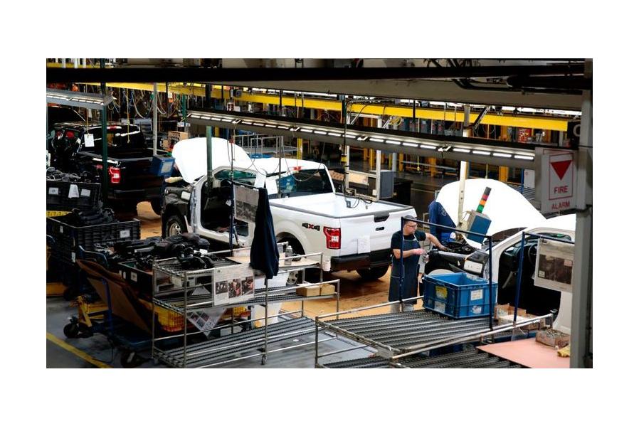 Michigan Governor Clears Path for Automakers to Restart Production