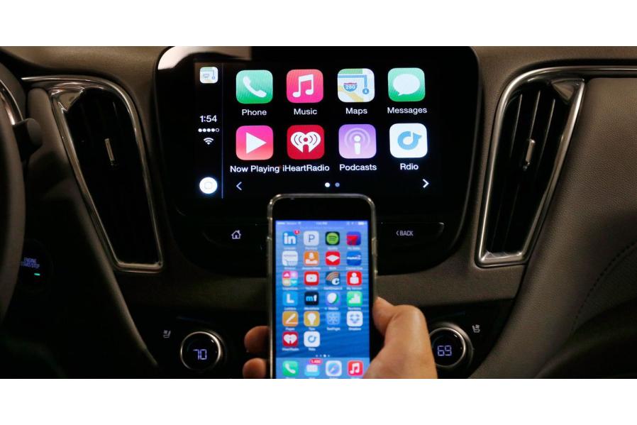 How To Pair Your Smartphone With FCA’s Uconnect