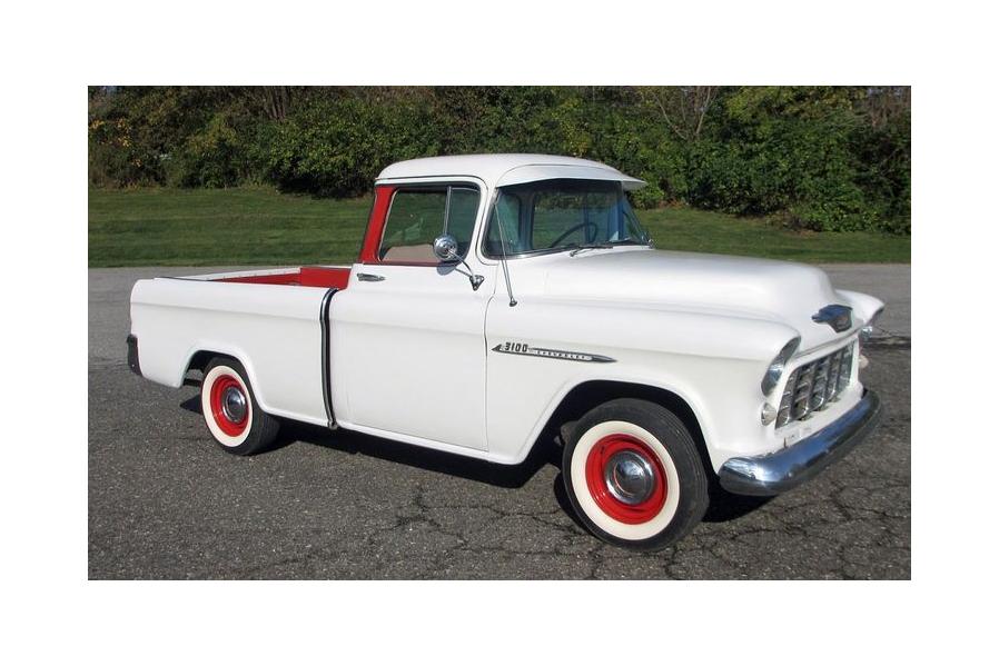 7 Classic Pickups That Have No Place On The Road (And 7 Still Worth Driving)