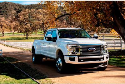 Beware: Your Ford Super Duty Could Lose Its Front Wheels