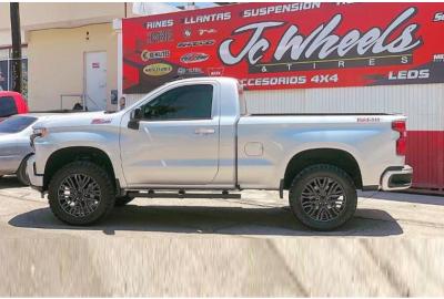 This Short Cab Chevy Silverado Trail Boss Is Super Cool