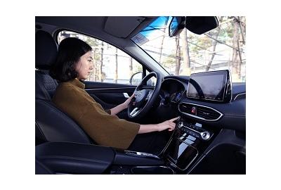 Cellphone Owners Cringe as Hyundai Debuts Keyless Fingerprint Technology