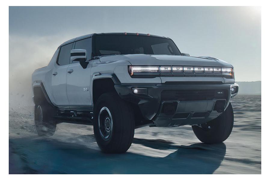 2022 GMC Hummer Arrives As 1,000-HP EV Supertruck