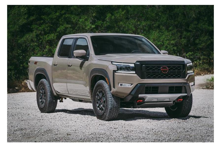 NOW Is The Time To Buy A 2022 Nissan Frontier