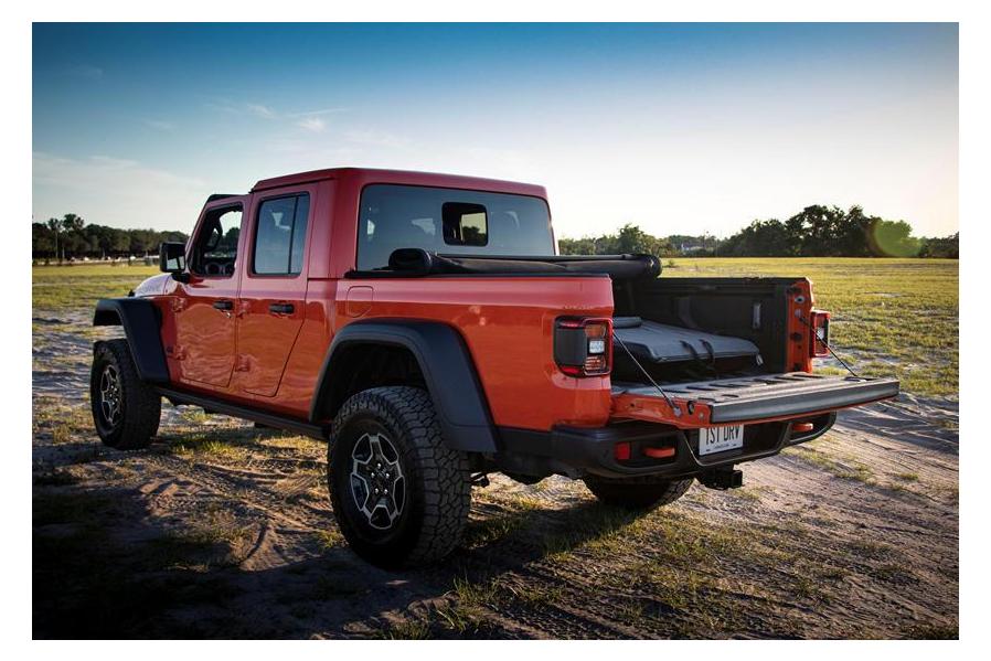 Car Salesman Busted Scamming Fiat Chrysler For Millions