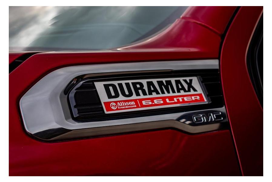 GM Mysteriously Issues Stop-Sale Order On Chevy Silverado HD