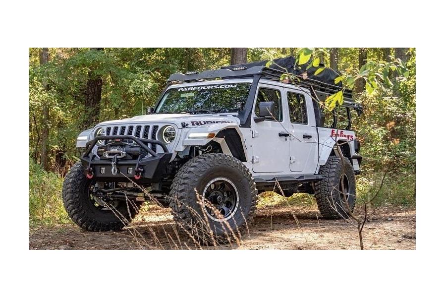 Conquering Obstacles On The Trails – 7 Tips To Do It Right!