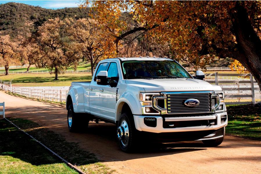 Beware: Your Ford Super Duty Could Lose Its Front Wheels