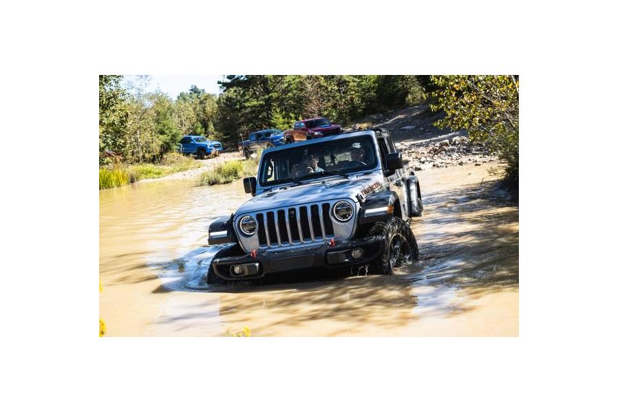 Gone Truckin’ Nuts — TTAC Compares Midsize Trucks