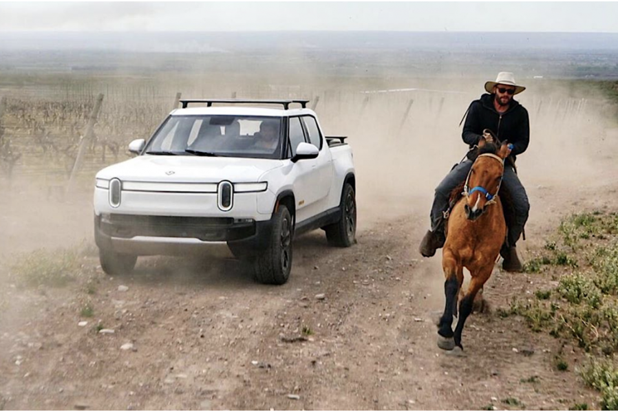 Tesla, Bollinger, and Rivian! Electric Pickup Truck News Round-Up (Week 45, 2019)