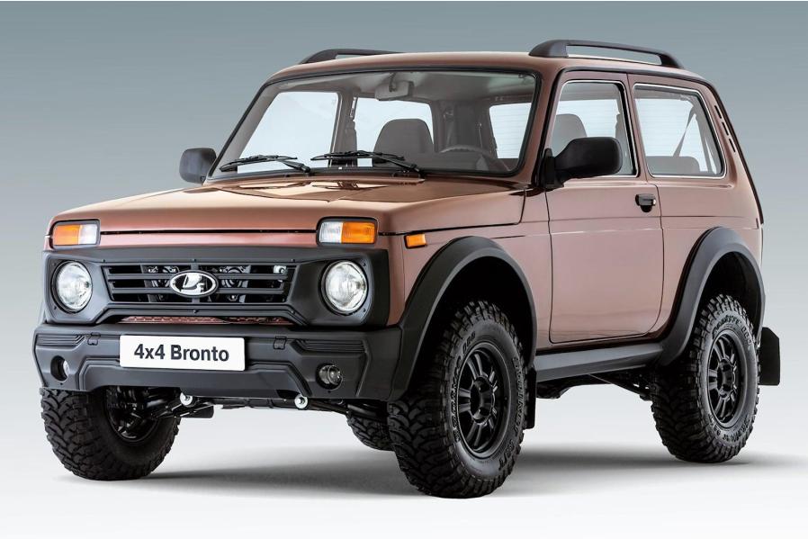The Lada Niva Bronto Desperately Wants To Be A Jeep
