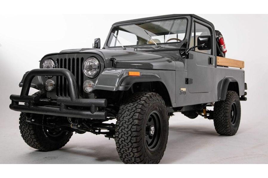 Ball and Buck Jeep CJ-8 Scrambler restomod tames a ruffian