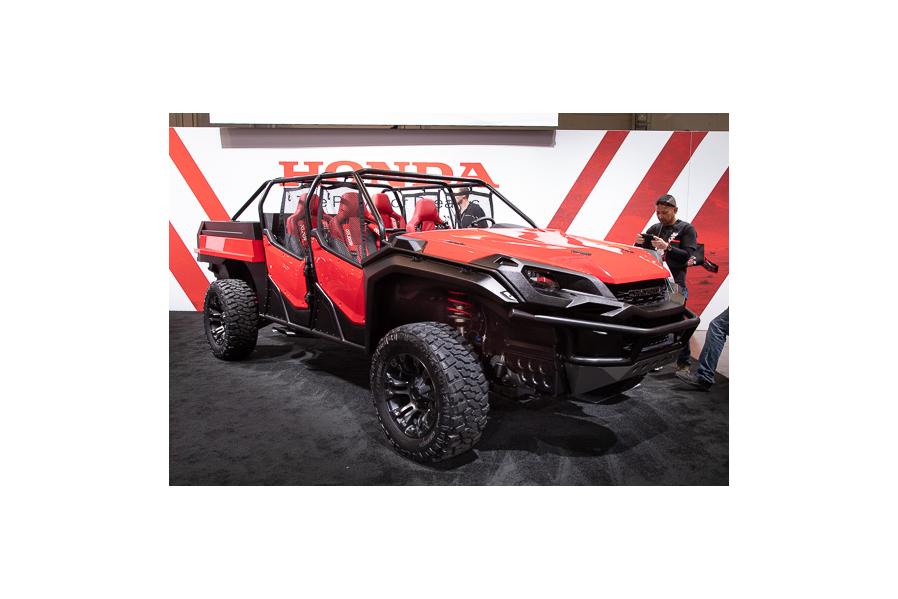 Honda Steals 2018 SEMA Show With Ridgeline Concept: